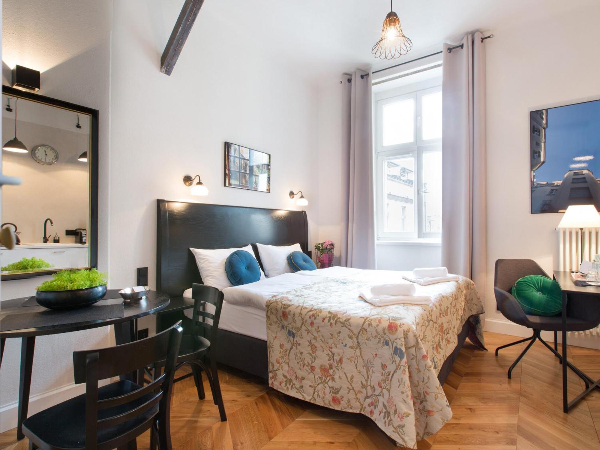 Antique Apartments Plac Szczepanski Cracovia Habitación foto